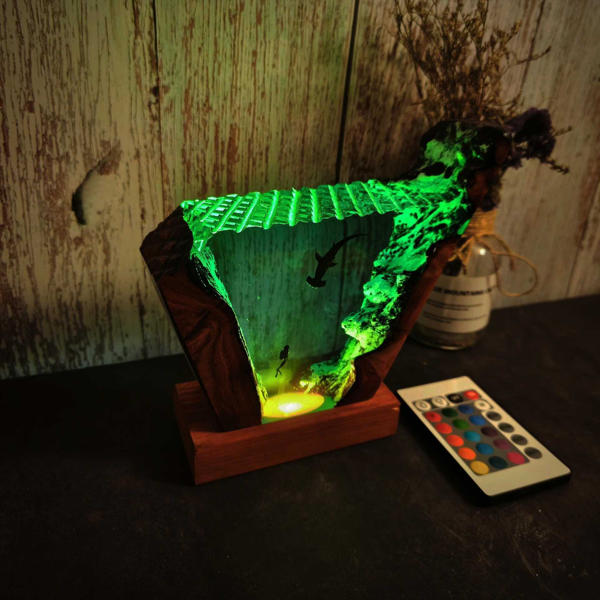 Adorno Luminoso de Tiburón Mar - Resin Art Gift For Wedding reseña y precio